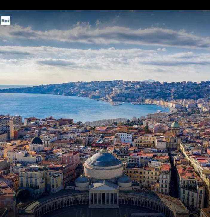Вілла Centro Storico Casa Elegante Per Famiglia Неаполь Екстер'єр фото